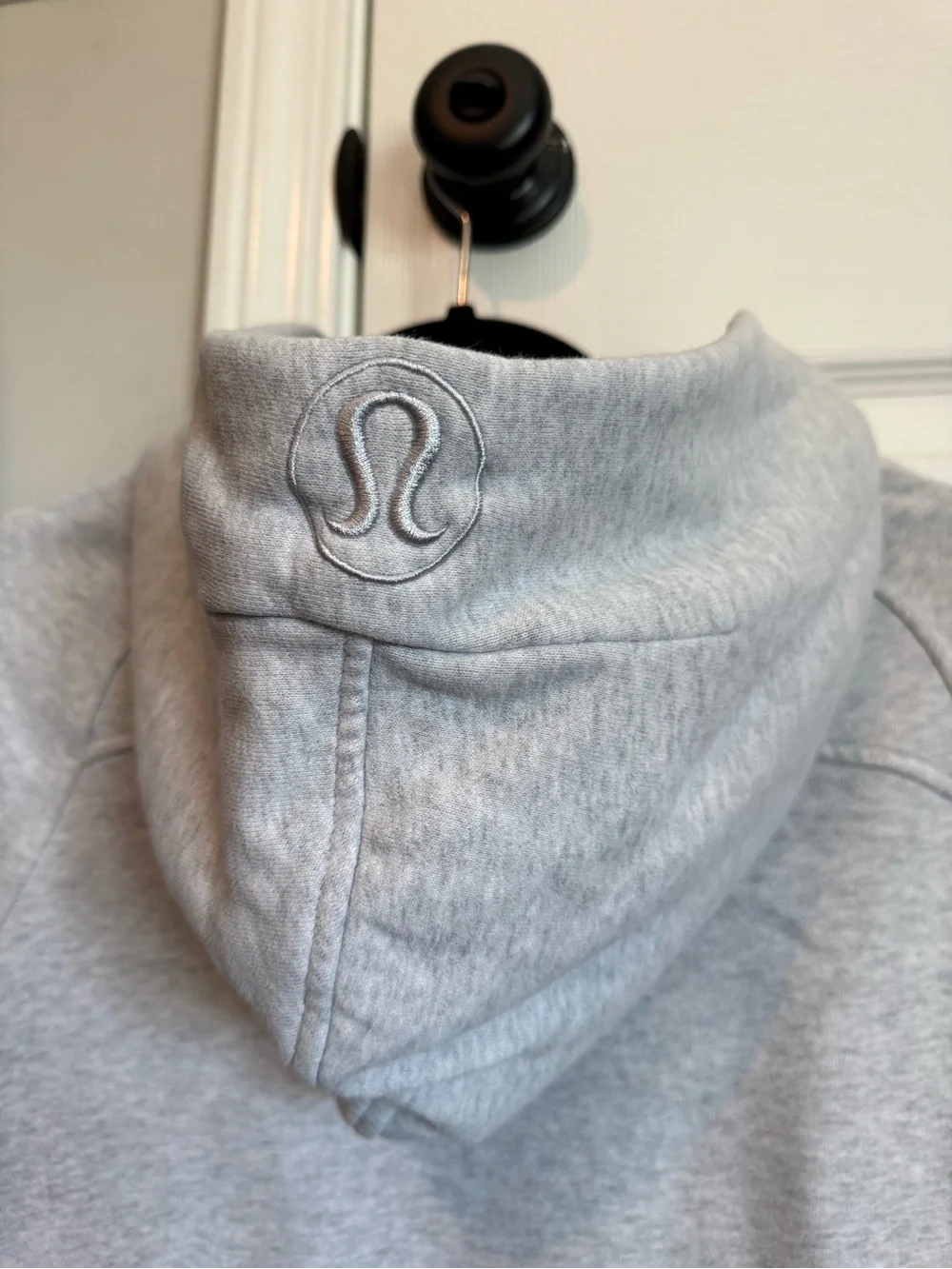 Lululemon Scuba Cropped Women's Light Gray Half-Zip Hoodie